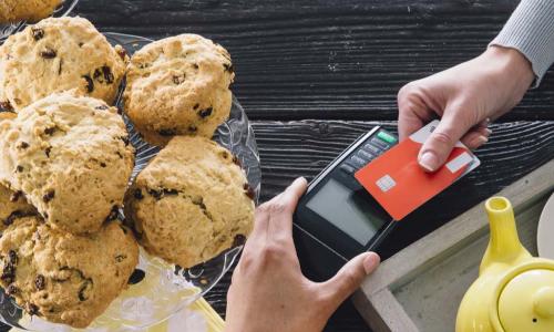 contactless card payment in bakery