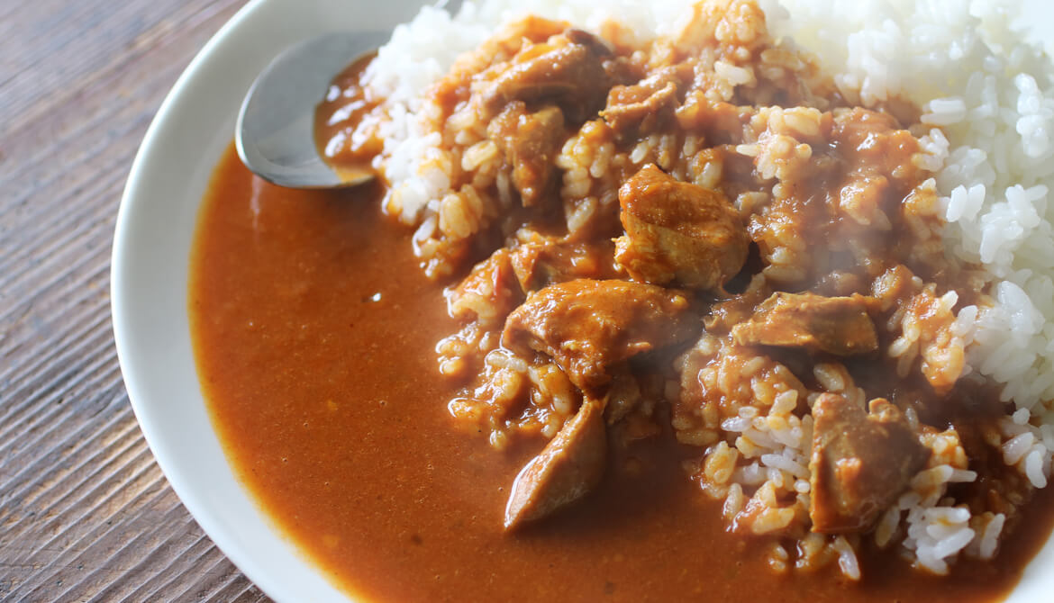 warm curry rice in white bowl