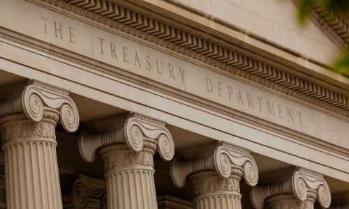 treasury department facade with pillars